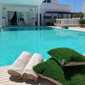 White House Luxury Hospitality Gasthuis